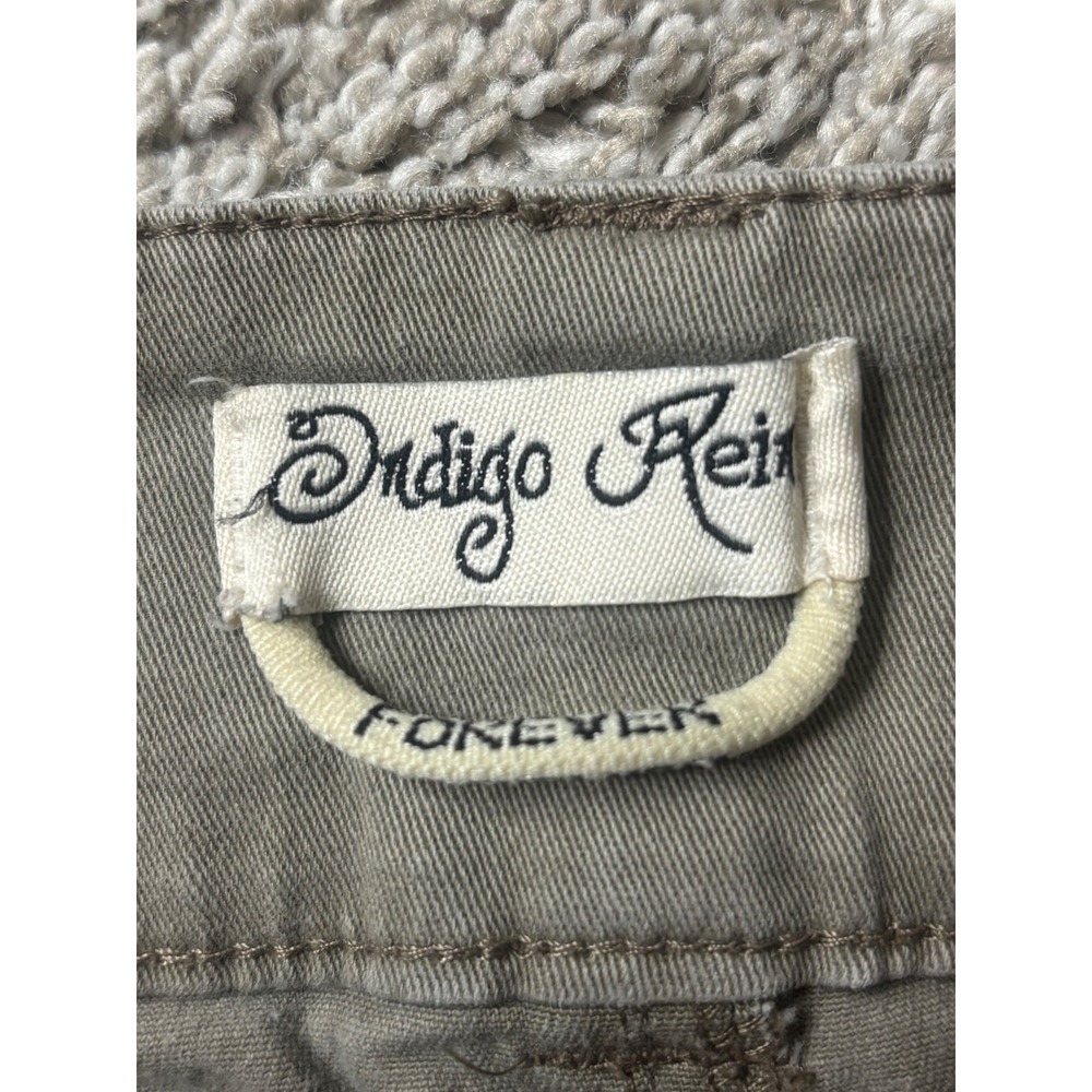 Indigo Rein Distressed Cuffed Denim Shorts Olive Green Size 5 Low Rise Distress - Picture 2 of 9
